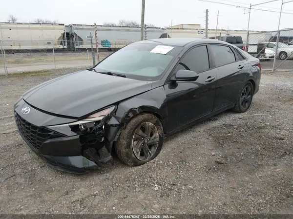 5NPLM4AG8NH079142 2022 HYUNDAI ELANTRA - Image 2