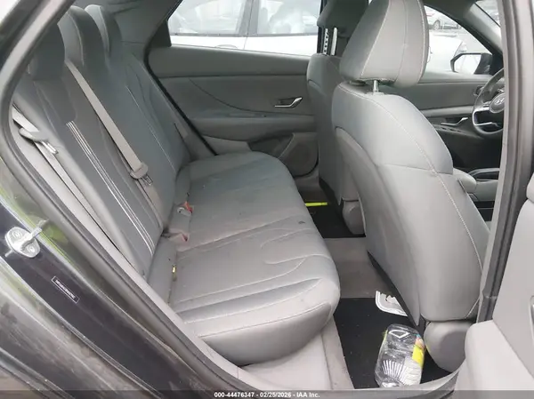 5NPLM4AG8NH079142 2022 HYUNDAI ELANTRA - Image 8