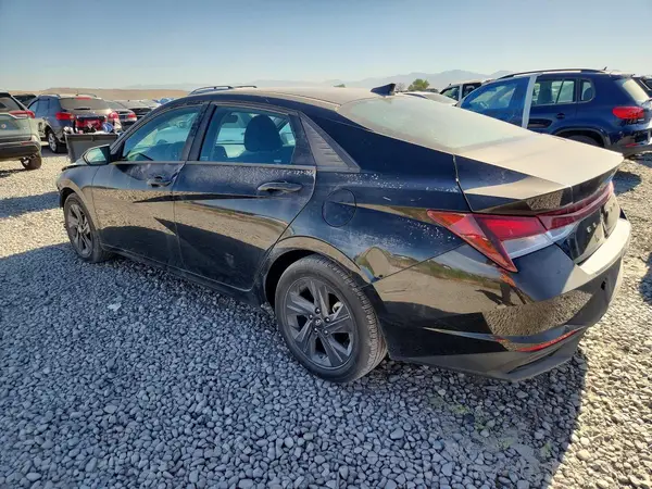 5NPLM4AG8NH079738 2022 HYUNDAI ELANTRA - Image 2