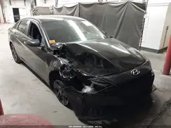 5NPLM4AG8NH079769 2022 HYUNDAI ELANTRA