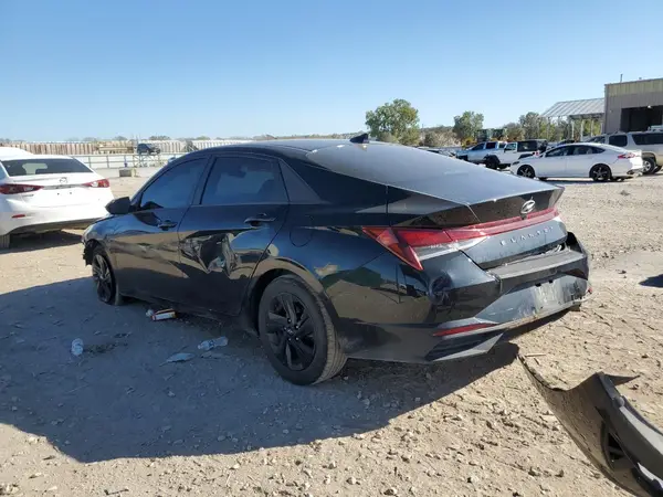 5NPLM4AG8NH083126 2022 HYUNDAI ELANTRA - Image 2