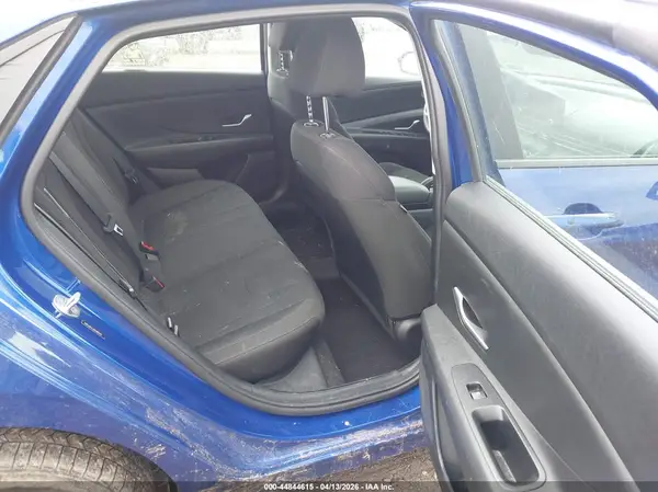 5NPLM4AG8NH084597 2022 HYUNDAI ELANTRA - Image 8