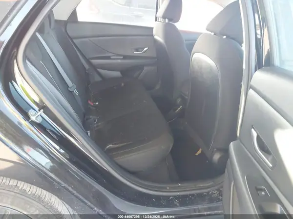 5NPLM4AG8PH090967 2023 HYUNDAI ELANTRA - Image 8