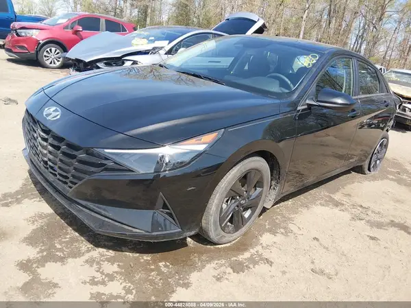 5NPLM4AG8PH100073 2023 HYUNDAI ELANTRA - Image 2