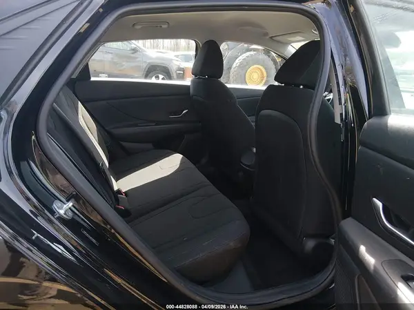 5NPLM4AG8PH100073 2023 HYUNDAI ELANTRA - Image 8