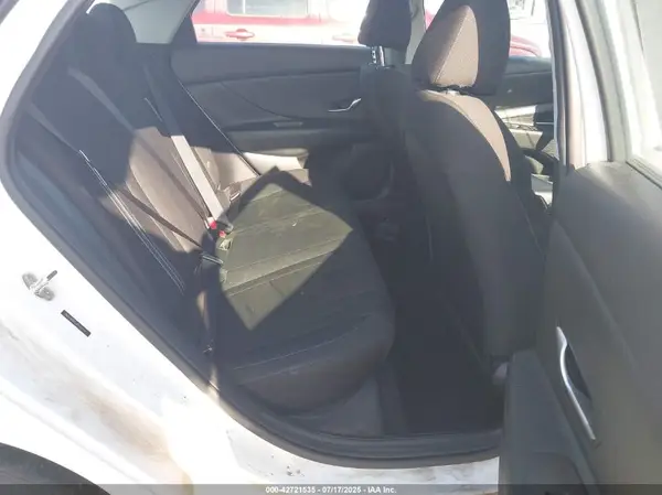 5NPLM4AG8PH102454 2023 HYUNDAI ELANTRA - Image 8