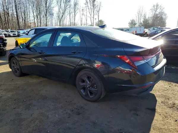 5NPLM4AG8PH103281 2023 HYUNDAI ELANTRA - Image 2