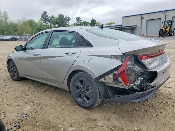5NPLM4AG8PH104043 2023 HYUNDAI ELANTRA - Image 2