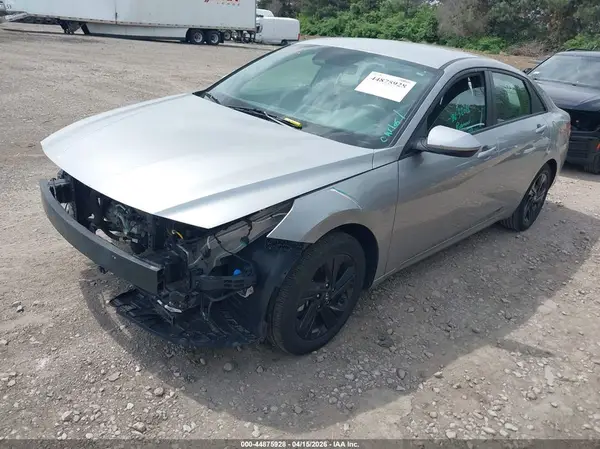 5NPLM4AG8PH104074 2023 HYUNDAI ELANTRA - Image 2