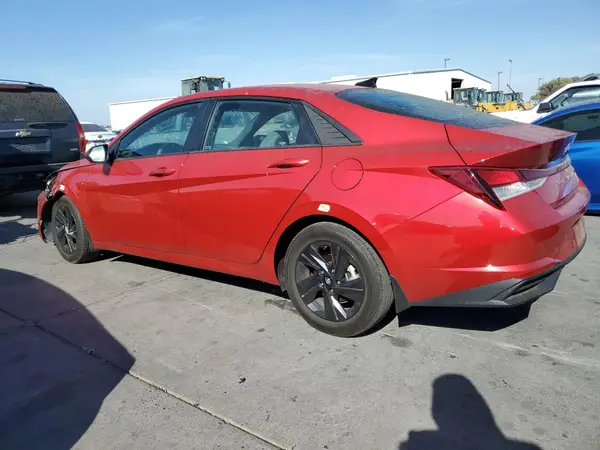 5NPLM4AG8PH105032 2023 HYUNDAI ELANTRA - Image 2