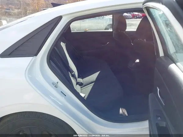 5NPLM4AG8PH105273 2023 HYUNDAI ELANTRA - Image 8