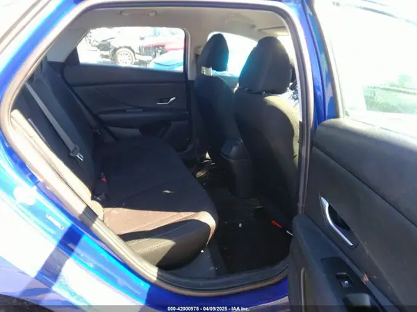 5NPLM4AG8PH110215 2023 HYUNDAI ELANTRA - Image 8