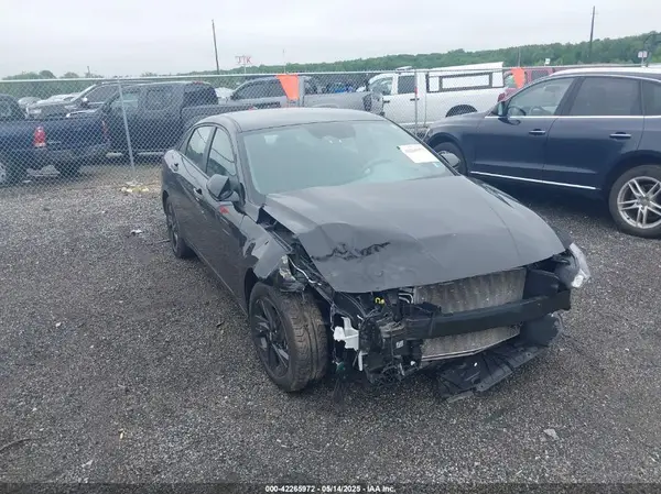 5NPLM4AG8PH112384 2023 HYUNDAI ELANTRA - Image 1