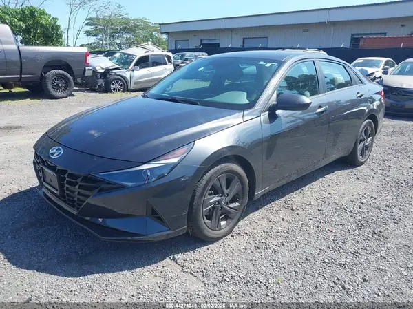 5NPLM4AG8PH114717 2023 HYUNDAI ELANTRA - Image 2