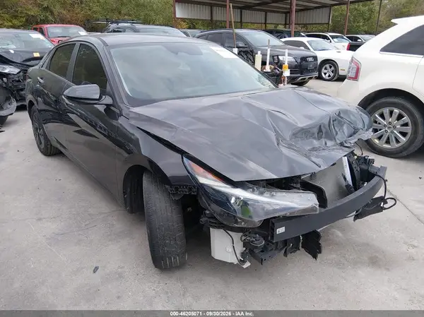 5NPLM4AG8PH117052 2023 HYUNDAI ELANTRA - Image 1