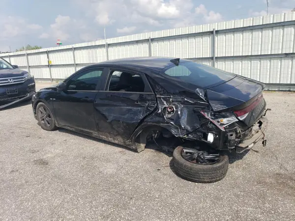 5NPLM4AG8PH118704 2023 HYUNDAI ELANTRA - Image 2
