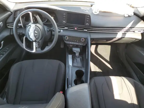 5NPLM4AG9MH000687 2021 HYUNDAI ELANTRA - Image 8