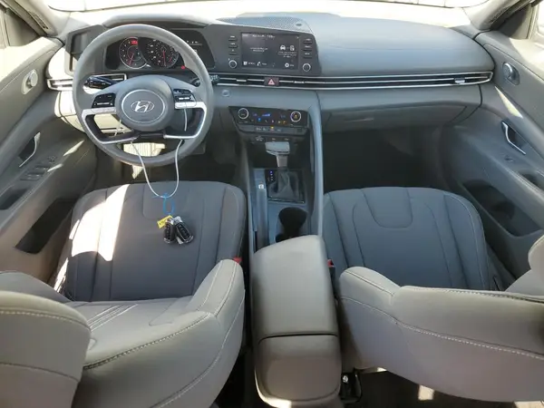 5NPLM4AG9MH001564 2021 HYUNDAI ELANTRA - Image 8