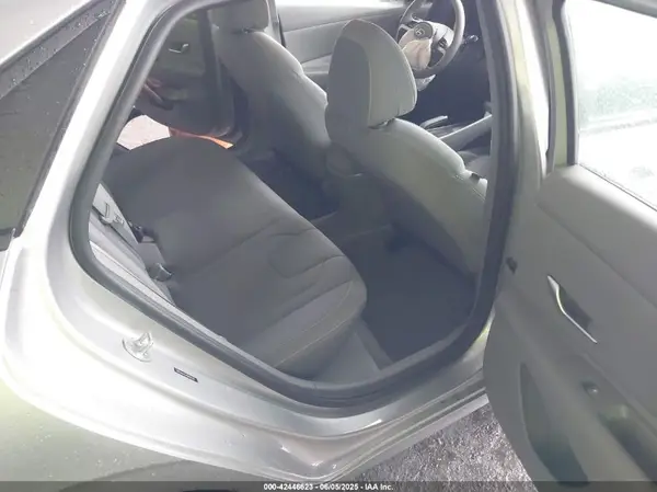 5NPLM4AG9MH003217 2021 HYUNDAI ELANTRA - Image 8