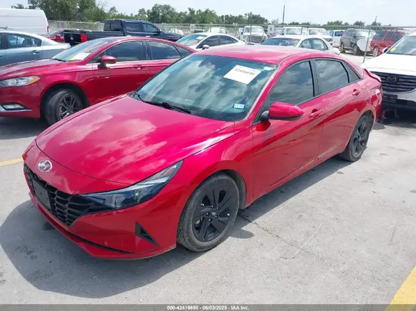 5NPLM4AG9MH006408 2021 HYUNDAI ELANTRA - Image 2