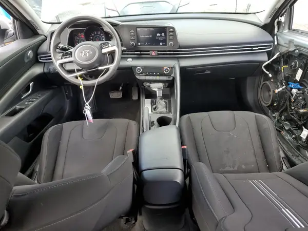 5NPLM4AG9MH008062 2021 HYUNDAI ELANTRA - Image 8
