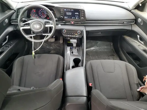 5NPLM4AG9MH008546 2021 HYUNDAI ELANTRA - Image 8