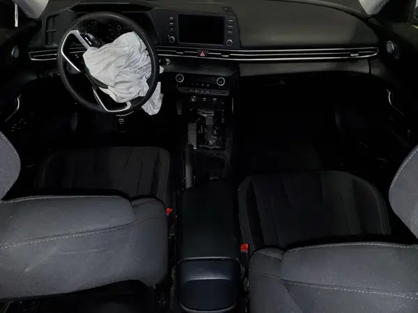 5NPLM4AG9MH010295 2021 HYUNDAI ELANTRA - Image 8