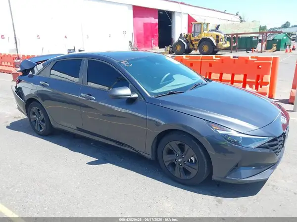 5NPLM4AG9MH012046 2021 HYUNDAI ELANTRA - Image 1