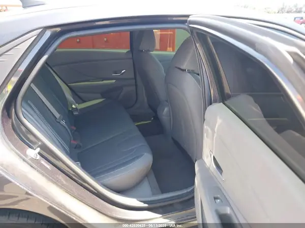 5NPLM4AG9MH012046 2021 HYUNDAI ELANTRA - Image 8