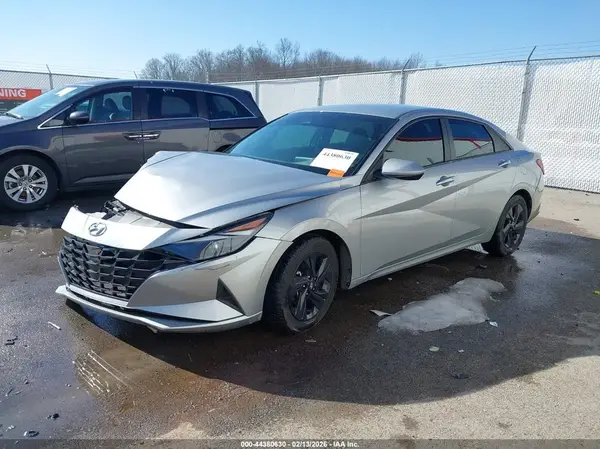 5NPLM4AG9MH012869 2021 HYUNDAI ELANTRA - Image 2