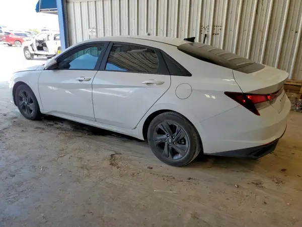 5NPLM4AG9MH020406 2021 HYUNDAI ELANTRA - Image 2