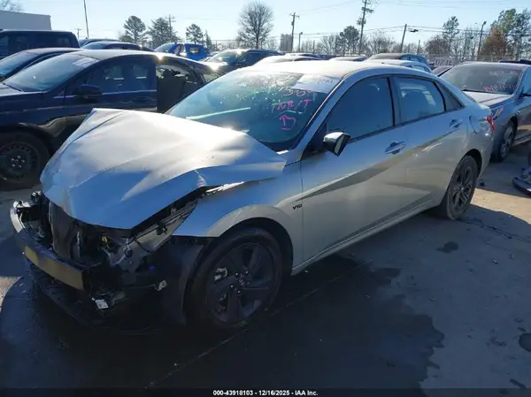 5NPLM4AG9MH021569 2021 HYUNDAI ELANTRA - Image 2