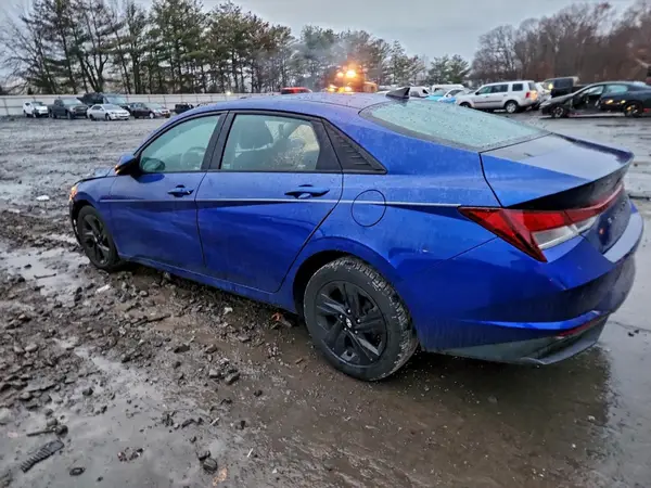 5NPLM4AG9MH023693 2021 HYUNDAI ELANTRA - Image 2