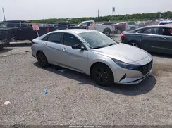 5NPLM4AG9MH023743 2021 HYUNDAI ELANTRA