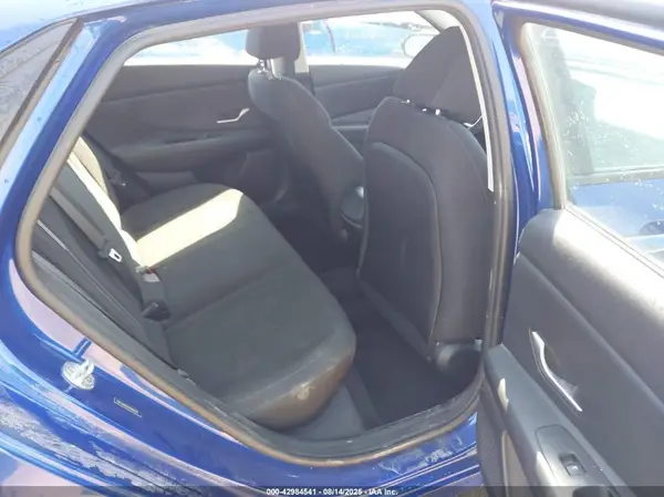 5NPLM4AG9MH025038 2021 HYUNDAI ELANTRA - Image 8