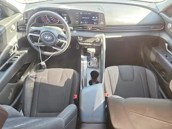 5NPLM4AG9MH025735 2021 HYUNDAI ELANTRA - Image 8