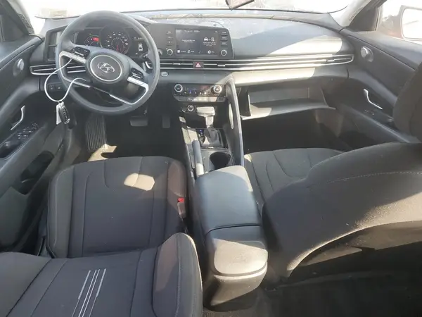 5NPLM4AG9MH027467 2021 HYUNDAI ELANTRA - Image 8