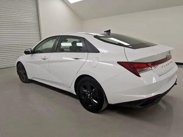 5NPLM4AG9MH034824 2021 HYUNDAI ELANTRA - Image 2