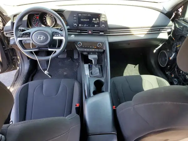 5NPLM4AG9MH035844 2021 HYUNDAI ELANTRA - Image 8