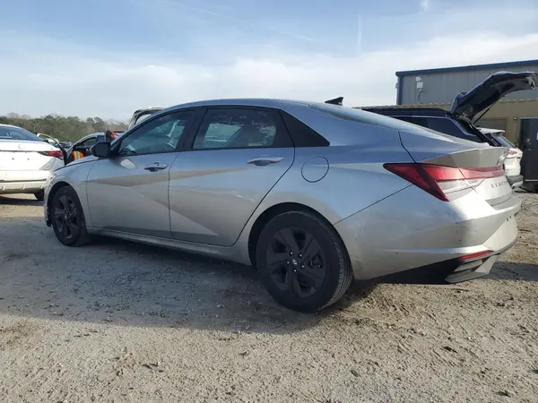 5NPLM4AG9MH037738 2021 HYUNDAI ELANTRA - Image 2