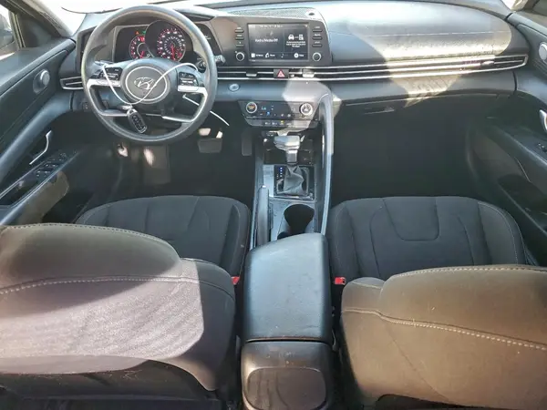 5NPLM4AG9MH038890 2021 HYUNDAI ELANTRA - Image 8