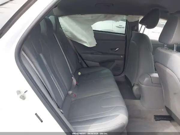 5NPLM4AG9MH039859 2021 HYUNDAI ELANTRA - Image 8