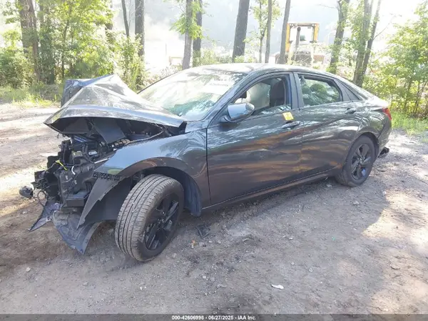 5NPLM4AG9MH041188 2021 HYUNDAI ELANTRA - Image 2