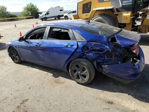 5NPLM4AG9MH043829 2021 HYUNDAI ELANTRA - Image 2