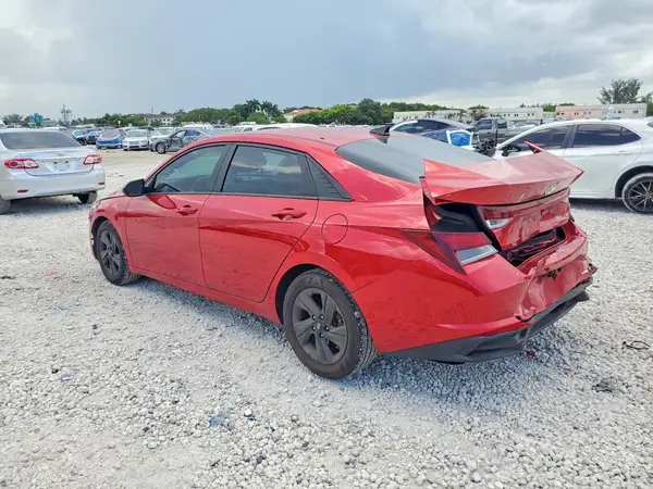 5NPLM4AG9MH045127 2021 HYUNDAI ELANTRA - Image 2