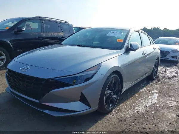 5NPLM4AG9MH048299 2021 HYUNDAI ELANTRA - Image 2