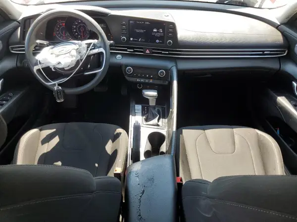 5NPLM4AG9MH051218 2021 HYUNDAI ELANTRA - Image 8