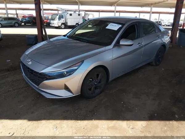 5NPLM4AG9MH052241 2021 HYUNDAI ELANTRA - Image 2