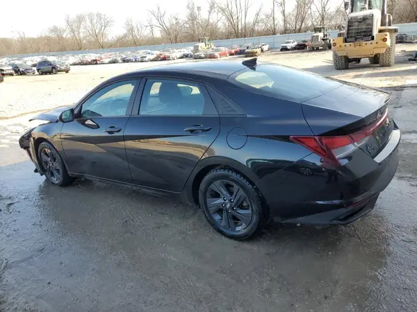 5NPLM4AG9NH053472 2022 HYUNDAI ELANTRA - Image 2