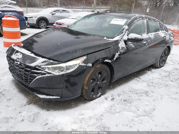 5NPLM4AG9NH054170 2022 HYUNDAI ELANTRA - Image 2